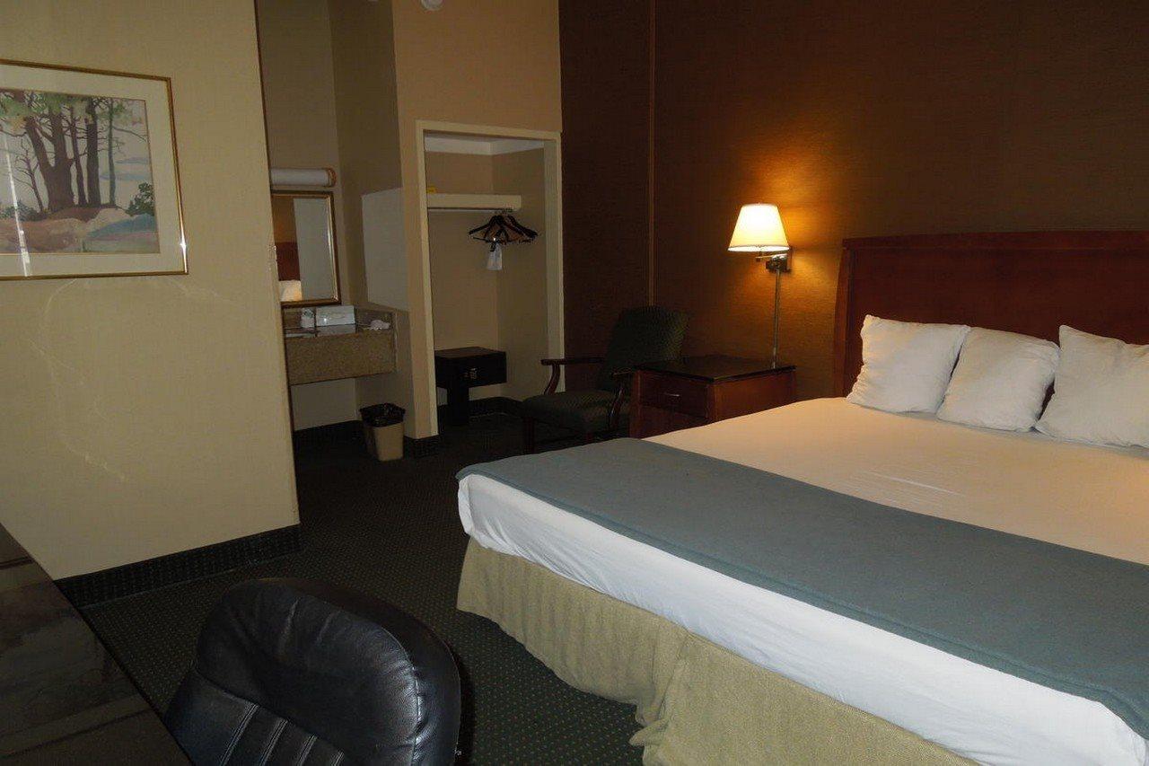 Travelodge By Wyndham Silver Spring Exterior photo